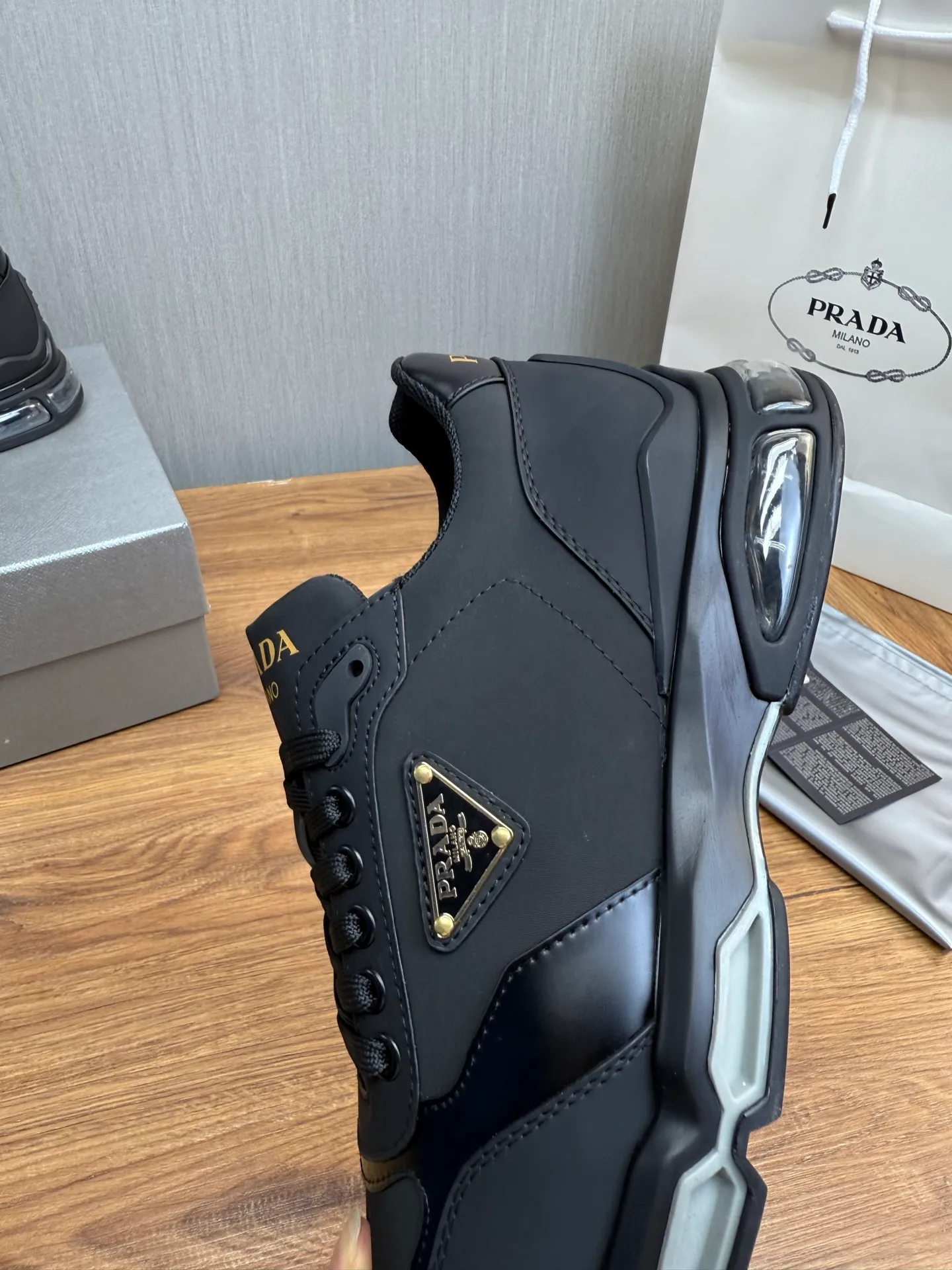 Men's shoes 💰640💰 [PRADA] Men's shoes are popular in the counter, official website is synchronized, 1 high-quality shipment ✔️Original cowhide upper + cowhide lining, 1🆚1 replica, original sole, 38-45 (45 customized, non-refundable)